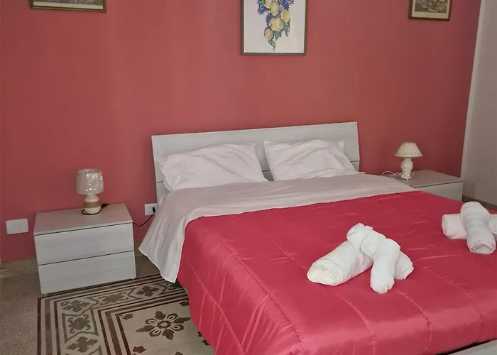 La Dimora Di Bacchilide בית נופש
