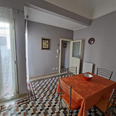 Casa de Férias La Dimora Di Bacchilide Syracuse